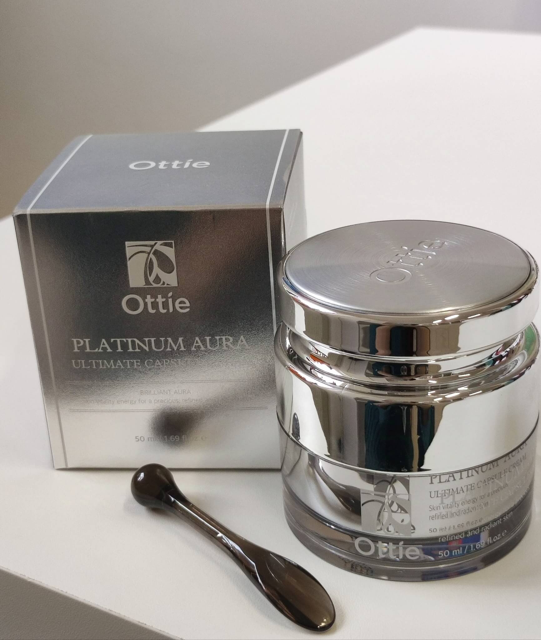 Ottie Platinum Aura Ultimate Caviar Cream